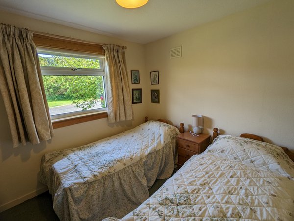 Downstairs twin bedroom, Hill View Self Catering, Shiskine, Isle of Arran